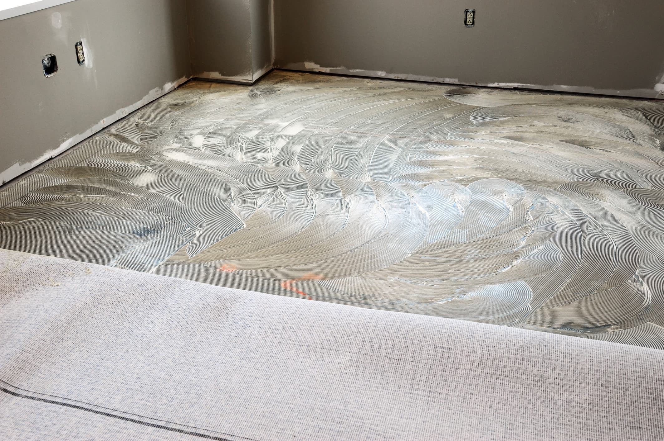 How to seal concrete before installing carpet